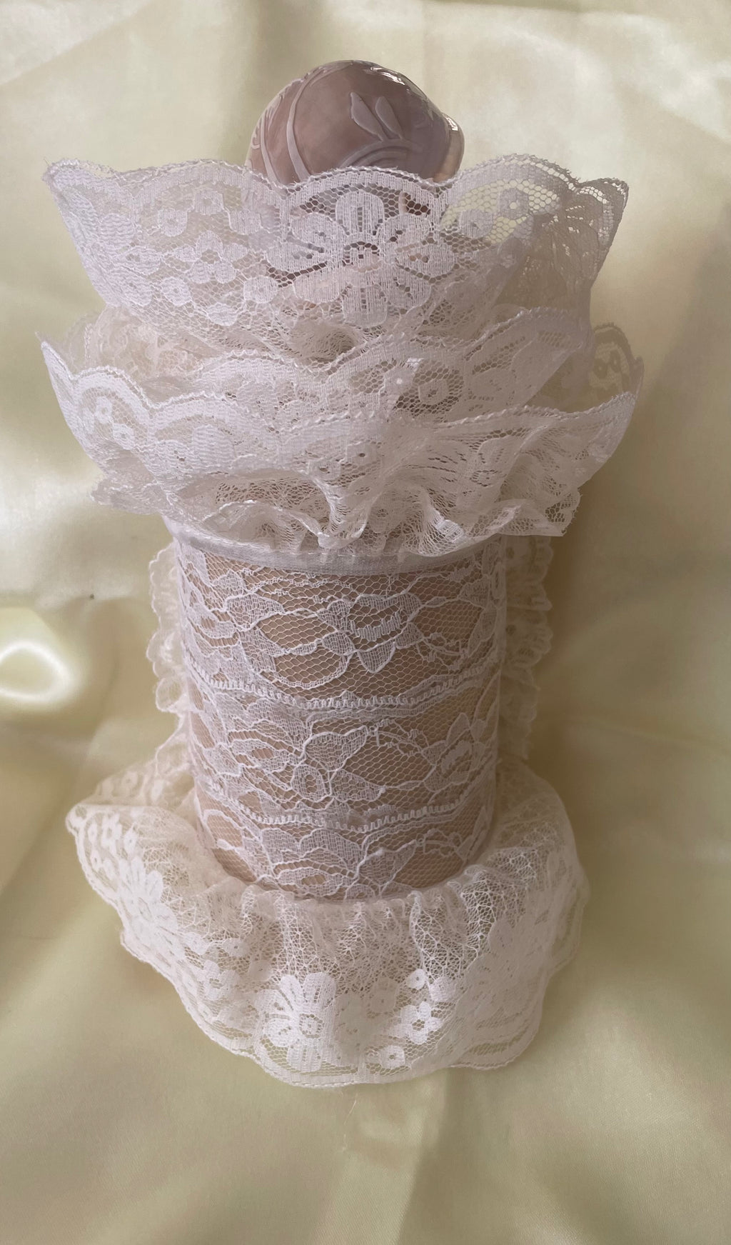 Hand Crafted Shells, Cream & Lace Gypsy Jar