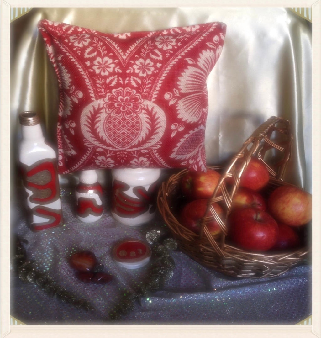 Handcrafted The Mysteries Gypsy Bottles, Jar, And Pillow Set (Baked Apples-Scented)